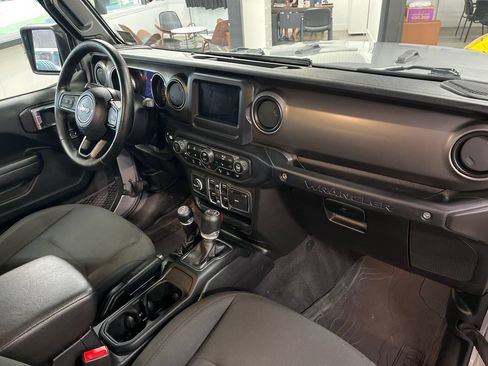 Used 2020 Jeep Wrangler Unlimited Sport S AWD/4WD image 47
