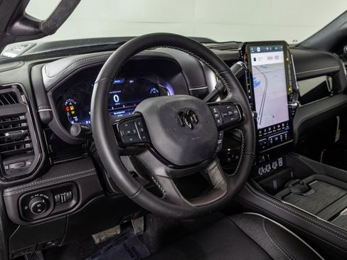 New 2026 RAM 2500 Limited AWD/4WD image 4