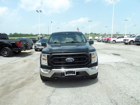 Used 2021 Ford F150 XL w/ Equipment Group 101A High AWD/4WD image 3