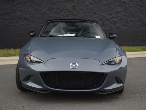 Certified 2021 MAZDA MX-5 Miata Grand Touring RWD image 11
