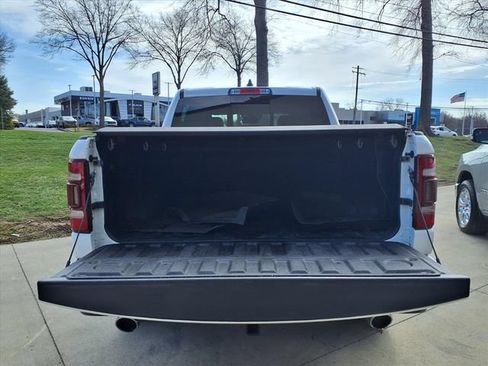 Used 2023 RAM 1500 Laramie AWD/4WD image 11