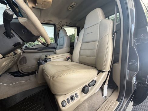 Used 2007 Ford F250 Lariat AWD/4WD image 6
