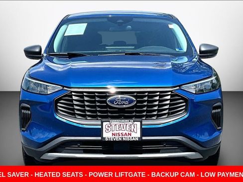 Used 2023 Ford Escape Active w/ Tech Pack #1 AWD/4WD image 2