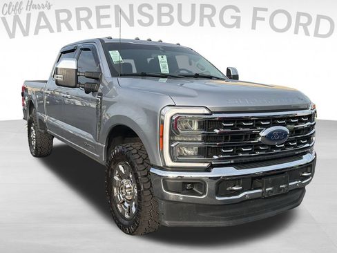 Used 2023 Ford F250 Lariat w/ Lariat Ultimate Package AWD/4WD image 1