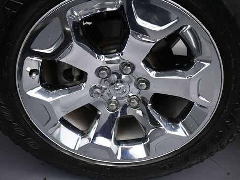 Used 2019 RAM 1500 Big Horn RWD image 43