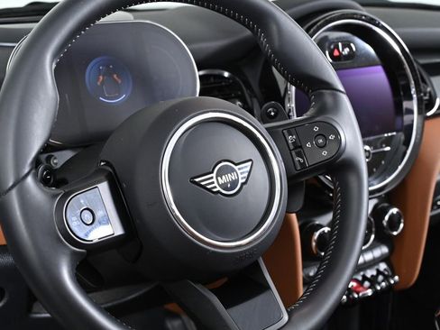 Certified 2023 MINI Cooper S image 17