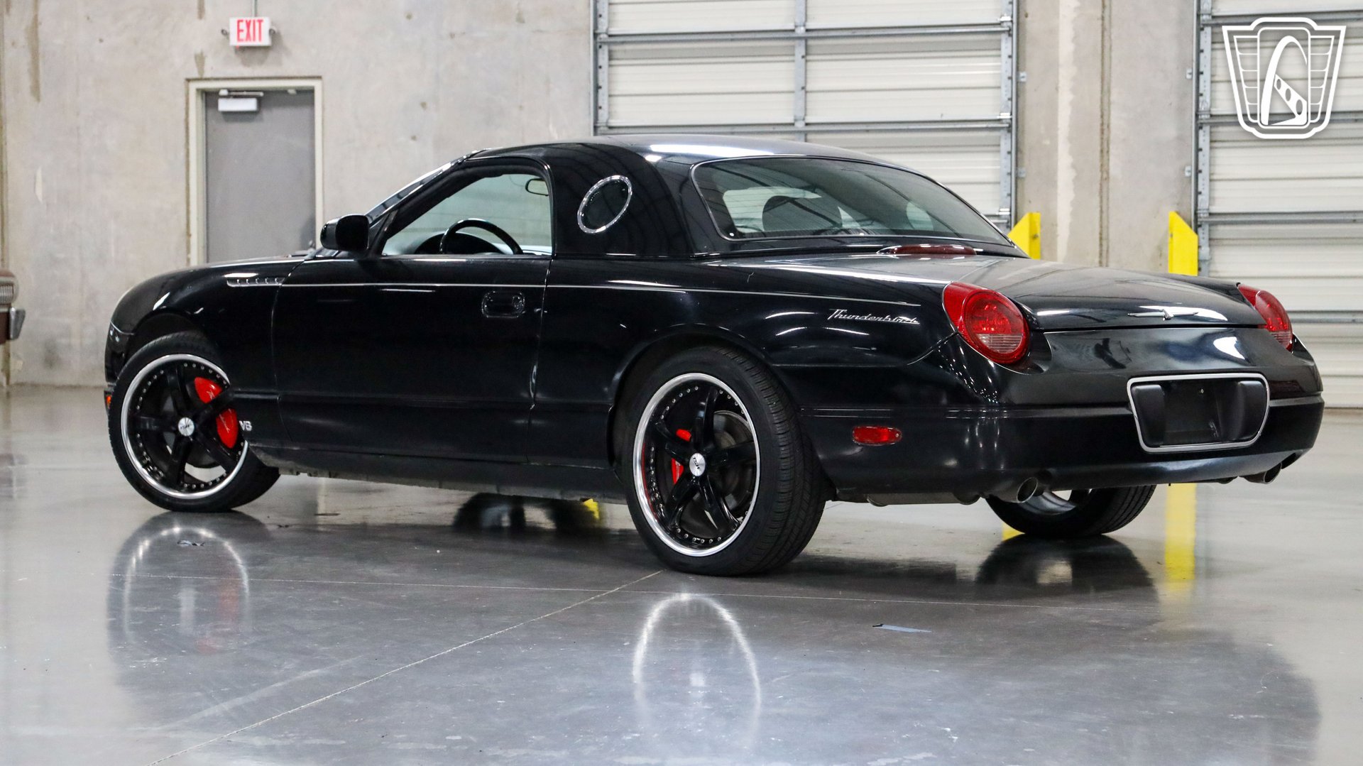 Used 2002 Ford Thunderbird RWD image 8
