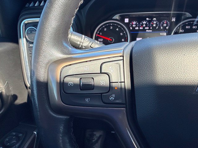 Used 2020 Chevrolet Silverado 1500 High Country w/ Technology Package AWD/4WD image 17