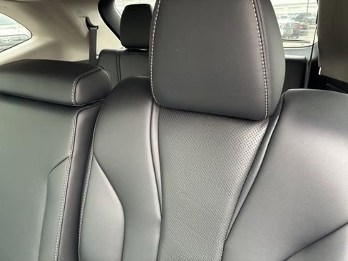 Used 2023 Acura MDX FWD w/ Technology Package image 13