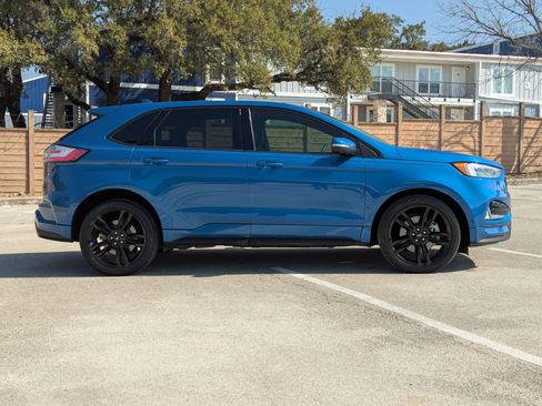 Used 2019 Ford Edge ST w/ Equipment Group 401A image 3