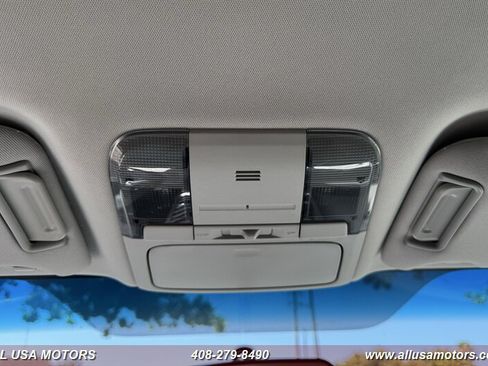 Used 2014 Subaru Outback 2.5i Premium AWD/4WD image 40
