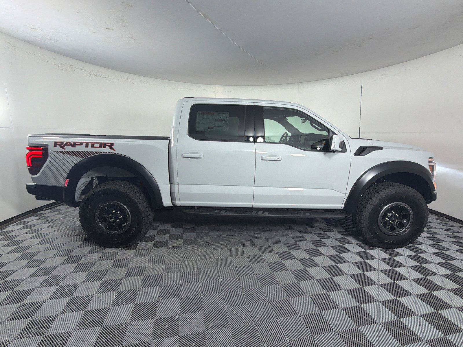 New 2026 Ford F150 Raptor AWD/4WD image 8