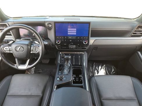 Used 2024 Lexus GX 550 w/ Accessory Package (2T) AWD/4WD image 9