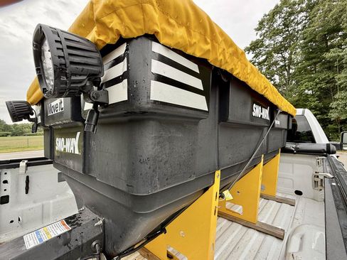 Used 2024 RAM 3500 Tradesman w/ Snow Chief Group AWD/4WD image 12
