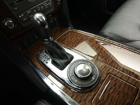 Used 2019 Nissan Armada SL w/ Premium Package image 39