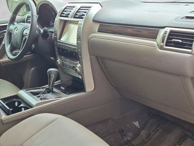 Used 2018 Lexus GX 460 w/ Navigation Package AWD/4WD image 23