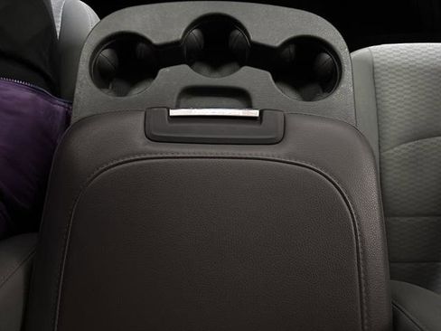 Used 2019 RAM 1500 Express image 13