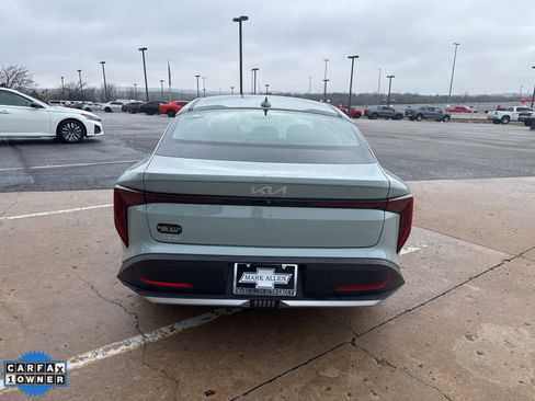 Used 2025 Kia K4 LXS image 4