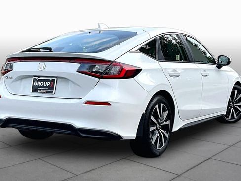 Used 2024 Honda Civic EX-L image 12