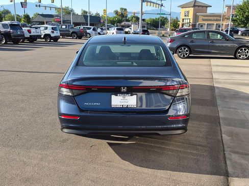 Used 2023 Honda Accord EX image 7