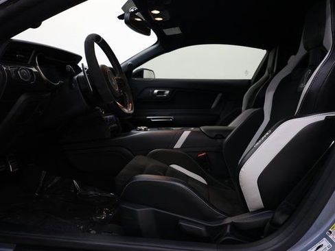 Used 2022 Ford Mustang Shelby GT500 w/ Carbon Fiber Track Pack image 69