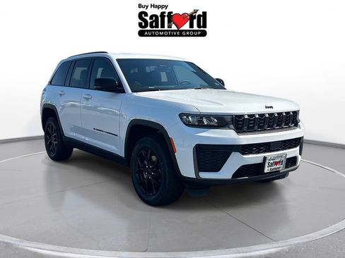 New 2026 Jeep Grand Cherokee Altitude AWD/4WD image 10