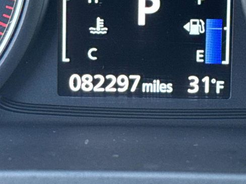 Used 2020 Mitsubishi Outlander LE AWD/4WD image 25