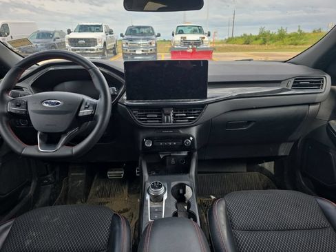 Used 2024 Ford Escape ST-Line w/ Tech Pack #1 AWD/4WD image 14