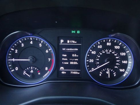 Used 2021 Hyundai Kona Limited AWD/4WD image 8