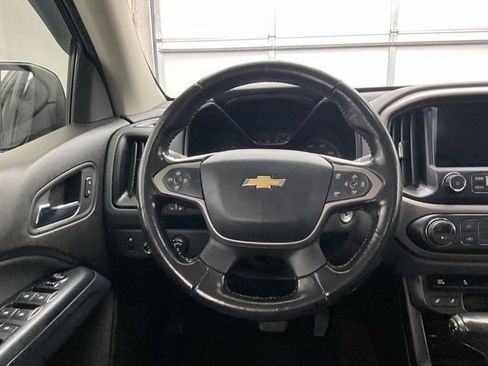 Used 2017 Chevrolet Colorado Z71 image 8