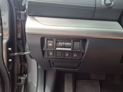Used 2019 Subaru Legacy 2.5i Premium w/ Popular Package #2A AWD/4WD image 9