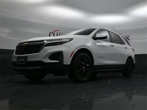 Used 2023 Chevrolet Equinox LT w/ LPO, Floor Liner Package image 27