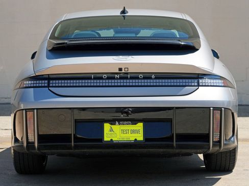 Used 2023 Hyundai Ioniq 6 SEL RWD image 10