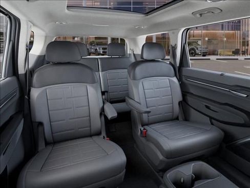 New 2026 Kia EV9 Land w/ Nightfall Edition Package AWD/4WD image 16