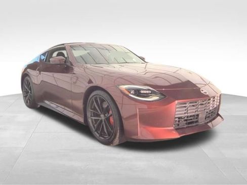 Used 2025 Nissan Z Performance w/ Floor Mat Package RWD image 4