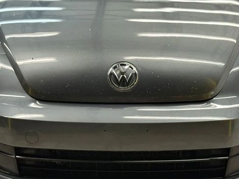 Used 2013 Volkswagen Beetle 2.5 FWD image 5