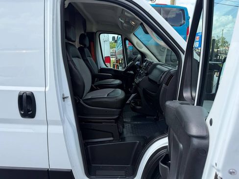 Used 2023 RAM ProMaster 3500 w/ Lane Management Group FWD image 13