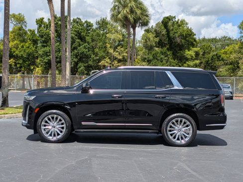 Used 2021 Cadillac Escalade Premium Luxury w/ Driver Assist Tech Package AWD/4WD image 3