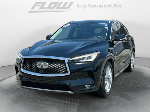 Used 2019 INFINITI QX50 Essential w/ Premium Heat Package FWD image 4