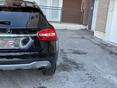 Used 2019 Mercedes-Benz GLA 250 image 7