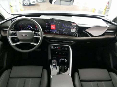 New 2025 Audi Q5 Premium Plus image 23