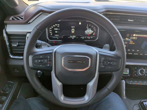 Used 2023 GMC Sierra 1500 Denali w/ Denali Reserve Package AWD/4WD image 23