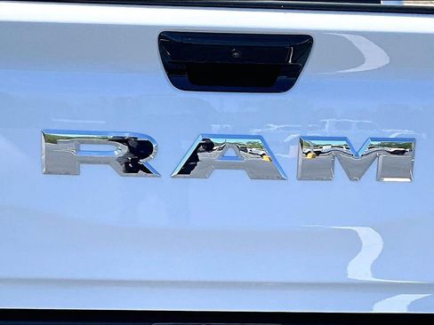New 2026 RAM 1500 Big Horn w/ Night Edition AWD/4WD image 8