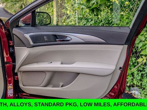 Used 2019 Lincoln MKZ Premiere FWD image 19