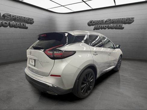 Certified 2023 Nissan Murano Platinum w/ Cargo Package FWD image 5