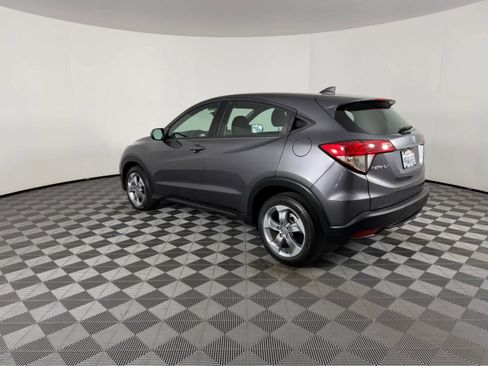 Used 2021 Honda HR-V LX image 5