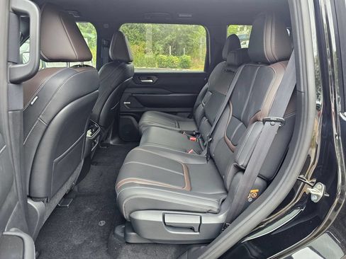 New 2026 Nissan Armada SL AWD/4WD image 21