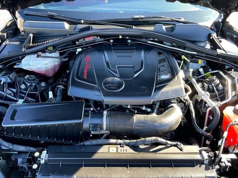 Used 2022 Alfa Romeo Giulia Veloce image 10