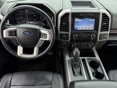 Used 2017 Ford F150 Lariat RWD image 15