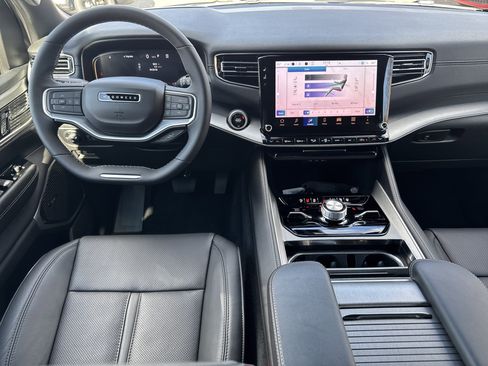 New 2025 Jeep Wagoneer L Series III w/ Quick Order Package 25C Super image 5